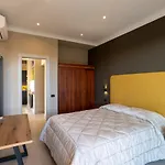 Domus Aurelia Apartmán *