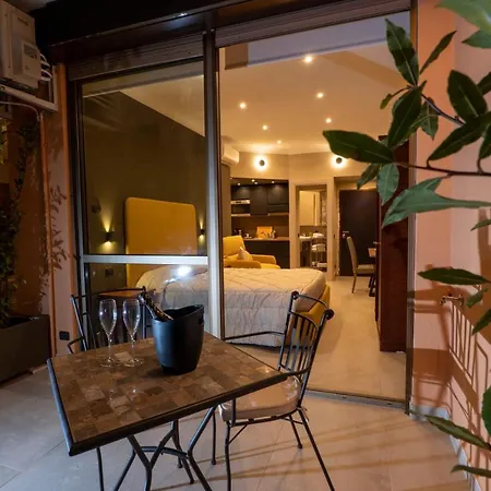 Domus Aurelia * Roma