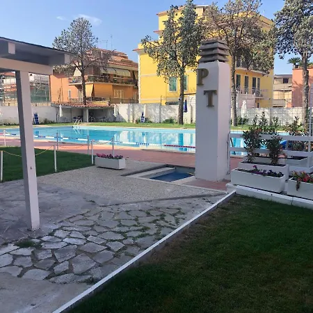 Domus Aurelia *