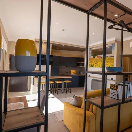 Domus Aurelia * Rome