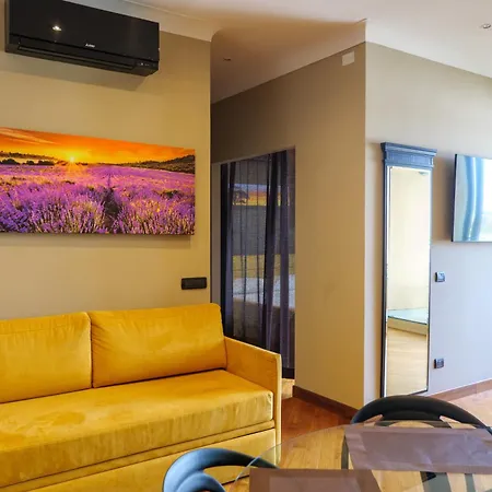 Apartment Domus Aurelia