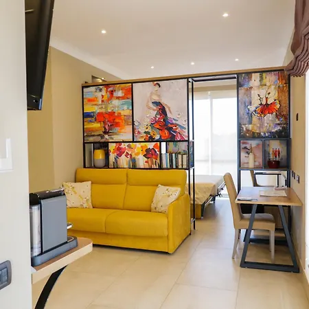 Apartment Domus Aurelia *
