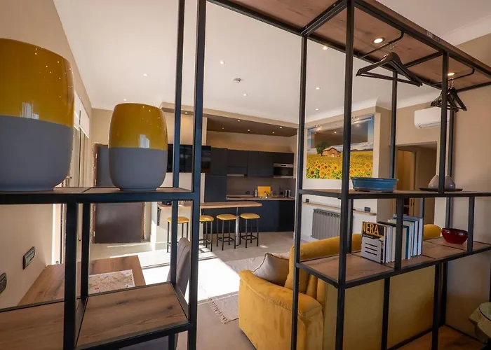 Domus Aurelia * רומא